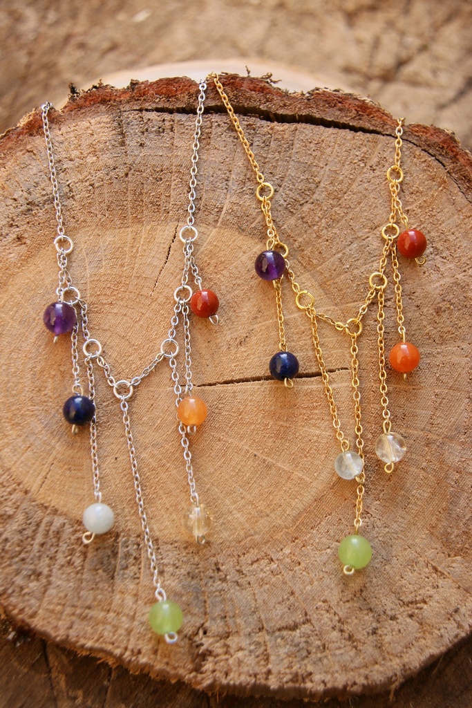 Collier mi long - améthyste, lapis lazuli, aigue marine, péridot, citrine, cornaline et jaspe - Veda