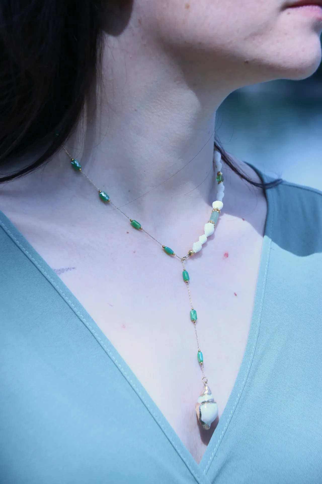 Collier long- aventurine verte, coquillage, péridot- Olbianus