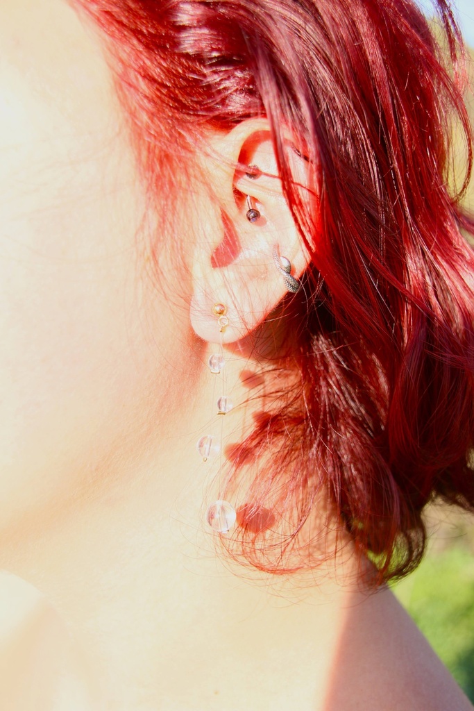 Boucle d'oreille longue- cristal de roche - Brise